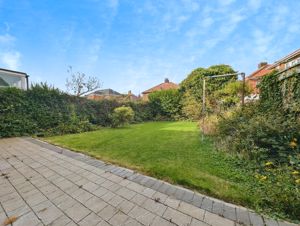 Photo 11- click for photo gallery